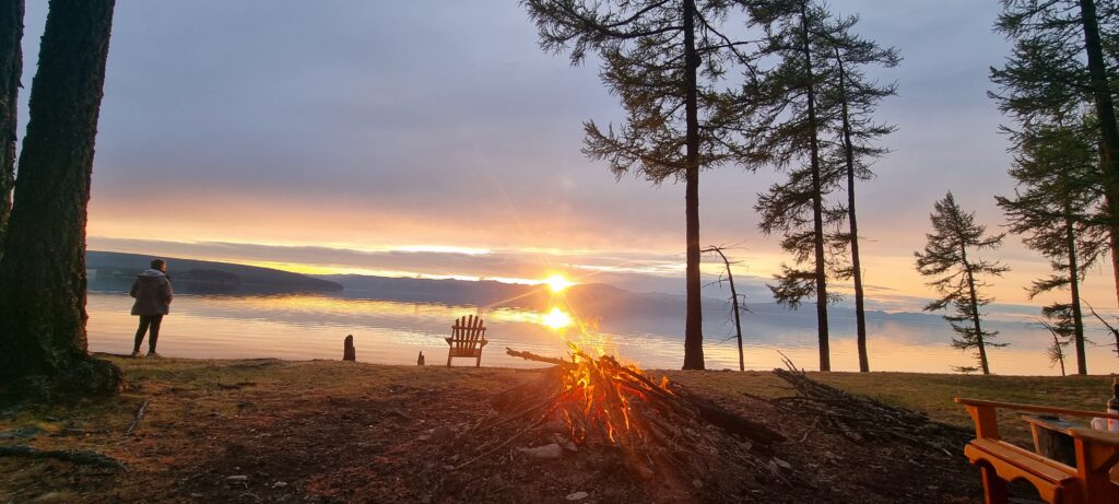Lagerfeuer am Khuvsgul See
